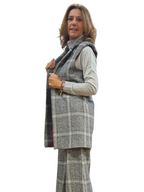 Chaleco Ducados cuadros gris