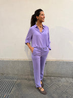 Pantalón pitillo lila