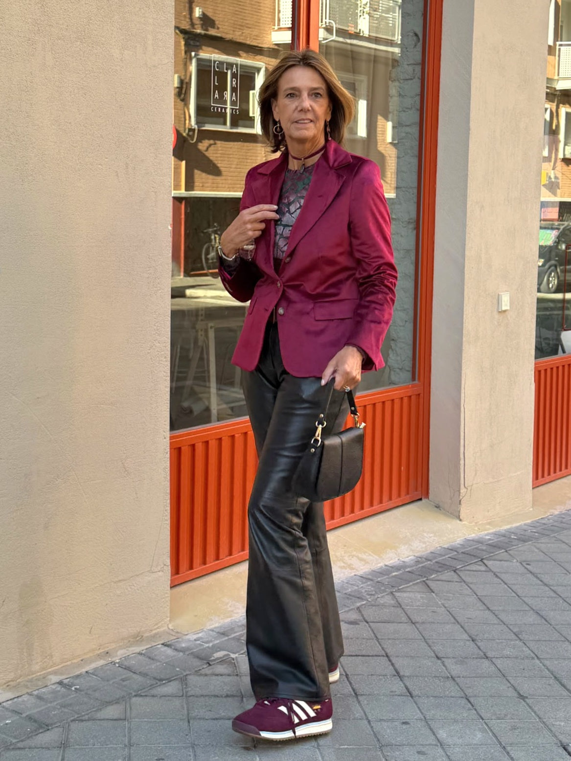 Blazer Kate de terciopelo granate