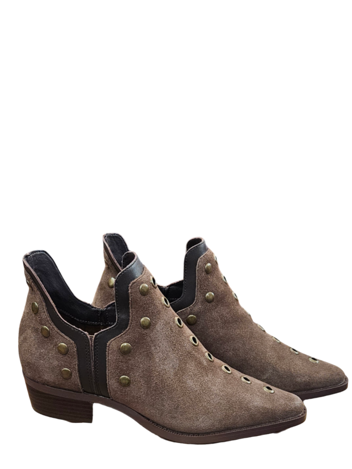 Botines tachas ante beige