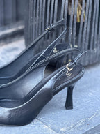 Zapatos tacón piel negros
